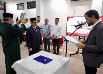 Gubernur Mualem Lantik Taufik sebagai Pj Sekda Aceh, Masa Tugas Maksimal Tiga Bulan