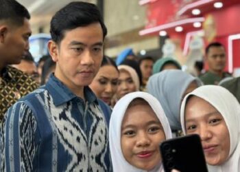 Wacana Pansus Ijazah Gibran, Anggota DPR Kutip Lagu: Jika Tidak Hari Ini Mungkin Minggu Depan