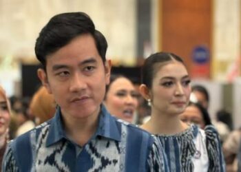Politisi PDIP Sarankan Gibran Mundur dari Wapres: Kalau Merasa Taat Hukum