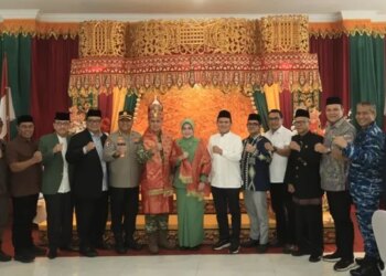 Wagub Dek Fadh dan Forkopimda Sambut Pangdam IM Brigjen TNI Mahesa Fitriadi di Aceh