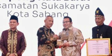 Kuta Barat Sabang Raih Penghargaan Desa Antikorupsi, Zulkifli Tekankan Integritas Pemerintahan Gampong