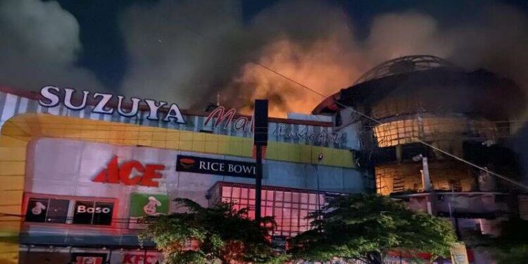 Ⓒ Hak cipta foto di atas dikembalikan sesungguhnya kepada pemilik foto