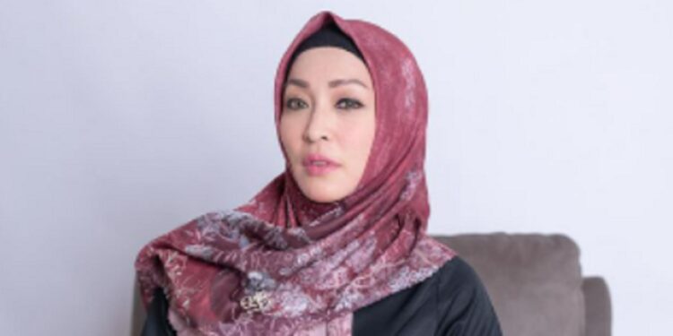 Ⓒ Hak cipta foto di atas dikembalikan sesungguhnya kepada sang pemilik foto Ⓒ Hak cipta foto di atas dikembalikan sesungguhnya kepada pemilik foto