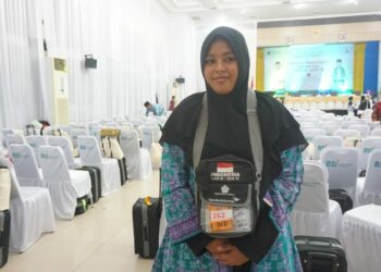 Cerita Haru Farah Fazira, JCH Aceh Termuda Ingin Doakan Almarhumah Ibunya di Tanah Suci