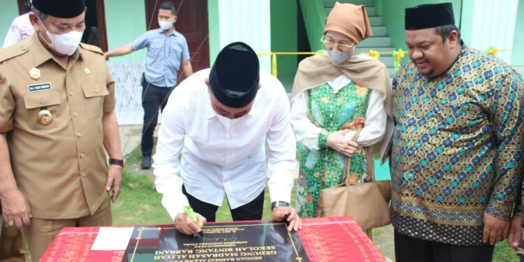 Ⓒ Hak cipta foto di atas dikembalikan sesungguhnya kepada pemilik foto