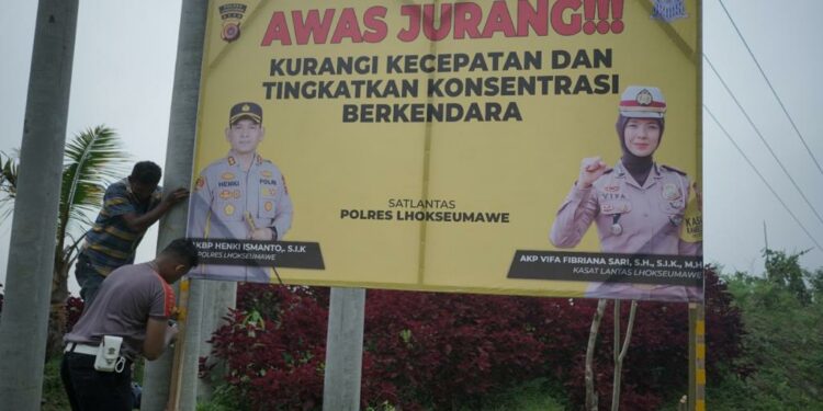 Ⓒ Hak cipta foto di atas dikembalikan sesungguhnya kepada pemilik foto