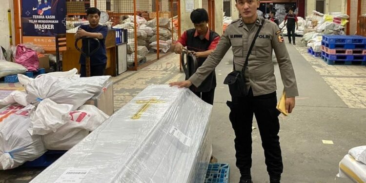 Ⓒ Hak cipta foto di atas dikembalikan sesungguhnya kepada pemilik foto