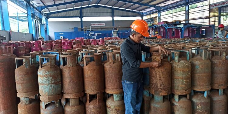 Ⓒ Hak cipta foto di atas dikembalikan sesungguhnya kepada pemilik foto