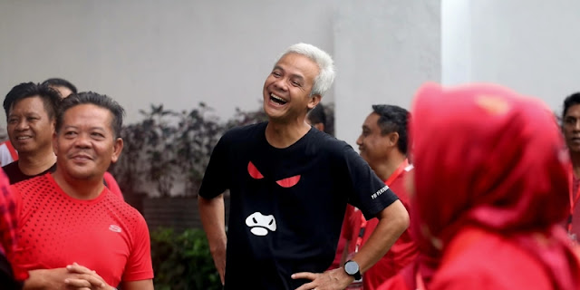 Sebelum Terlambat, Ganjar Harus Tinggalkan PDIP atau Mengubur Ambisi Jadi Presiden 2024