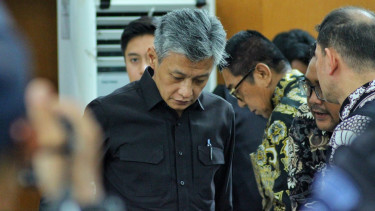 Ⓒ Hak cipta foto di atas dikembalikan sesungguhnya kepada sang pemilik foto Ⓒ Hak cipta foto di atas dikembalikan sesungguhnya kepada pemilik foto