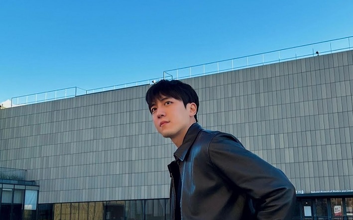 Ⓒ Hak cipta foto di atas dikembalikan sesungguhnya kepada sang pemilik foto Ⓒ Hak cipta foto di atas dikembalikan sesungguhnya kepada pemilik foto