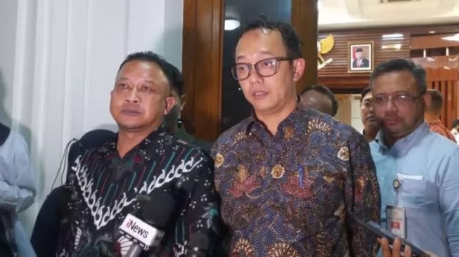 Ⓒ Hak cipta foto di atas dikembalikan sesungguhnya kepada sang pemilik foto Ⓒ Hak cipta foto di atas dikembalikan sesungguhnya kepada pemilik foto