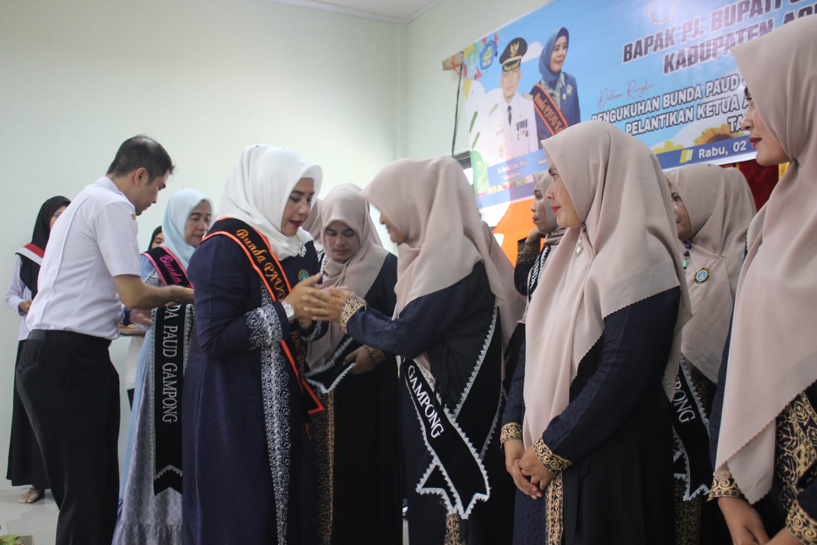 Bunda Paud Aceh Jaya Kukuhkan 19 Bunda Paud Gampong Se-Kecamatan Darul Hikmah