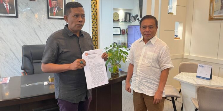 Ⓒ Hak cipta foto di atas dikembalikan sesungguhnya kepada sang pemilik foto Ⓒ Hak cipta foto di atas dikembalikan sesungguhnya kepada pemilik foto