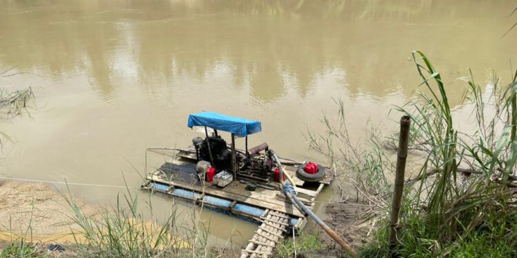 Ⓒ Hak cipta foto di atas dikembalikan sesungguhnya kepada pemilik foto