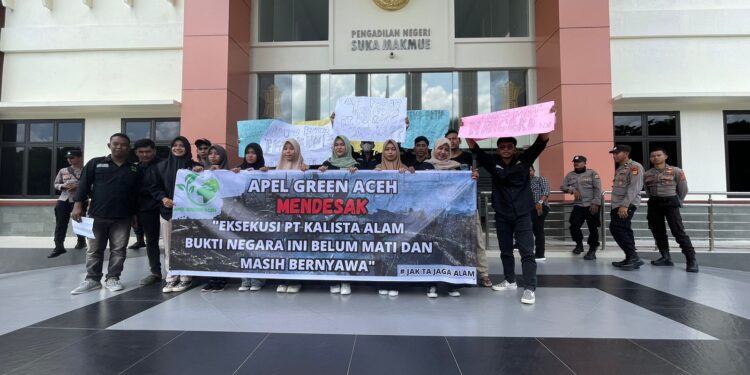 Ⓒ Hak cipta foto di atas dikembalikan sesungguhnya kepada pemilik foto