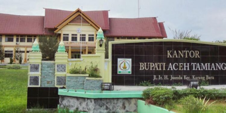 Ⓒ Hak cipta foto di atas dikembalikan sesungguhnya kepada pemilik foto