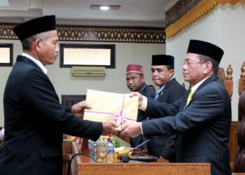 Serahkan LKPJ 2022, Sekda: Kita Sukses Tekan Laju Inflasi Capai 6,56 Persen