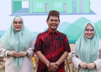 Suasana acara peletakan batu pertama pembangunan asrama santri Pondok Pesantren As-Shofa, Rajeg, Banten. FOTO/Dok. Istimewa