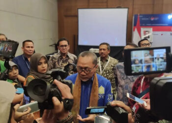 Nama Gibran Resmi Diumumkan, Zulhas Sampaikan Ini Sebelum Bacawapres Prabowo Subianto Capai Gong