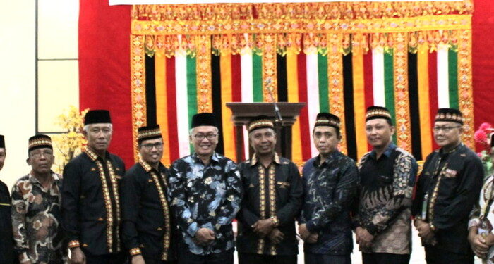 Ⓒ Hak cipta foto di atas dikembalikan sesungguhnya kepada pemilik foto