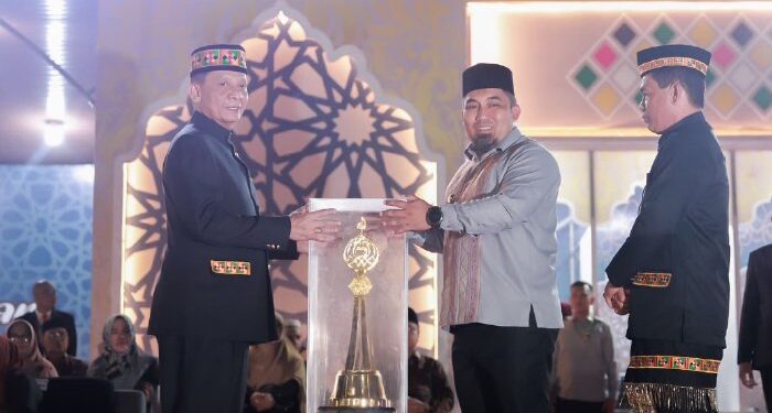 Ⓒ Hak cipta foto di atas dikembalikan sesungguhnya kepada pemilik foto
