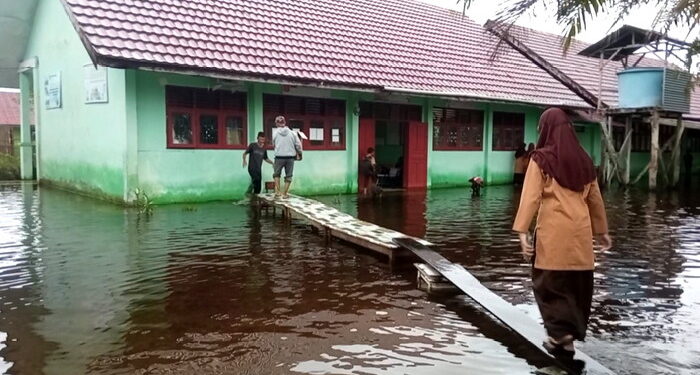 Ⓒ Hak cipta foto di atas dikembalikan sesungguhnya kepada pemilik foto