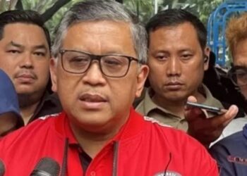 Hasto Tampak Yakin Ganjar-Mahfud Kalah di Pilpres 2024