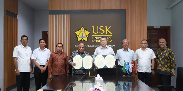 Ⓒ Hak cipta foto di atas dikembalikan sesungguhnya kepada pemilik foto