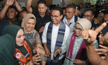 Videotron di Bekasi Dijegal, Simpatisan Pasang di Medan dan Surabaya, Anies: Keinginan Perubahan Makin Kuat