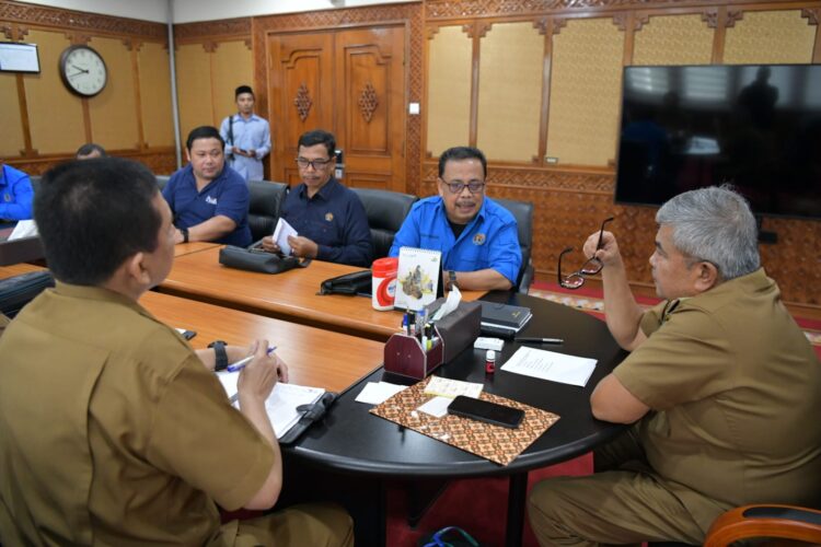 Pj Gubernur Ajak PWI Bersinergi Sukseskan PON XXI dan Pilkada 2024