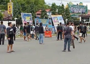 BREAKING NEWS Keributan Oknum TNI AL dan Anggota Brimob di Pelabuhan Bergeser Sampai Polresta Sorong