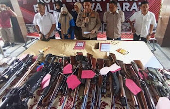 Geger! Polda Jabar Sita Ratusan Senjata Ilegal dan Ribuan Peluru yang Disuplay dari China