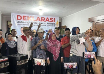 'Jokowi' Deklarasi Dukung Anies Baswedan Maju Pilgub Jakarta 2024