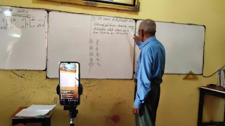 Terungkap, Alasan Mulia Mbah Guru Matematika yang Viral di TikTok Bagikan Ilmu Secara Gratis