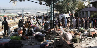 Bom Bunuh Diri di Stasiun Kereta Api, 26 Orang Tewas