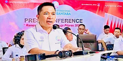 Ⓒ Hak cipta foto di atas dikembalikan sesungguhnya kepada sang pemilik foto Ⓒ Hak cipta foto di atas dikembalikan sesungguhnya kepada pemilik foto