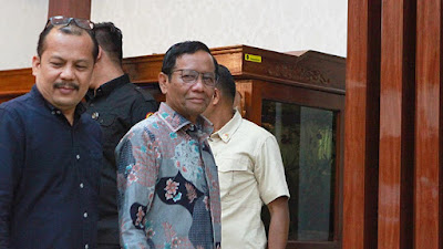 Ⓒ Hak cipta foto di atas dikembalikan sesungguhnya kepada sang pemilik foto Ⓒ Hak cipta foto di atas dikembalikan sesungguhnya kepada pemilik foto