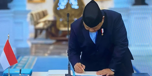 Ⓒ Hak cipta foto di atas dikembalikan sesungguhnya kepada sang pemilik foto Ⓒ Hak cipta foto di atas dikembalikan sesungguhnya kepada pemilik foto