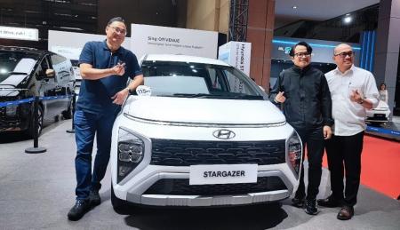 PT Hyundai Motors Indonesia (HMID) merilis varian terbaru Stargazer dalam pameran Indonesia International Motor Show (IIMS) 2025. Varian bernama Essential Tech ini memiliki fitur lebih lengkap. FOTO/Net. Ⓒ Hak cipta foto di atas dikembalikan sesungguhnya kepada pemilik foto