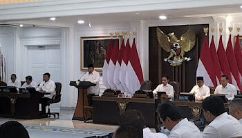 Presiden Prabowo Subianto memimpin Sidang Kabinet Paripurna di ruang rapat Kantor Kepresidenan, Istana Merdeka, Jakarta pada Jumat, 21 Maret 2025. FOTO/Net. Ⓒ Hak cipta foto di atas dikembalikan sesungguhnya kepada pemilik foto