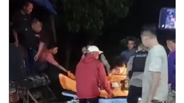 Ⓒ Hak cipta foto di atas dikembalikan sesungguhnya kepada sang pemilik foto Ⓒ Hak cipta foto di atas dikembalikan sesungguhnya kepada pemilik foto