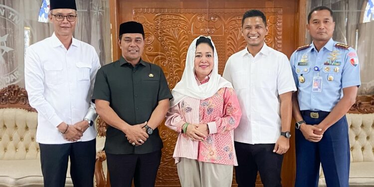 Ⓒ Hak cipta foto di atas dikembalikan sesungguhnya kepada sang pemilik foto Ⓒ Hak cipta foto di atas dikembalikan sesungguhnya kepada pemilik foto