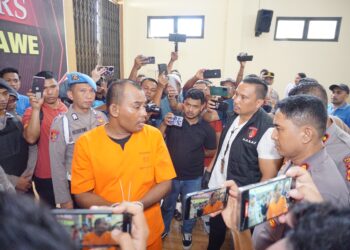 Tim Resmob Satreskrim Polres Lhokseumawe berhasil mengungkap dan menangkap seorang pria yang diduga kuat telah melakukan tindak pidana pembunuhan terhadap seorang perempuan warga Gampong Teupin Banja, Kecamatan Muara Batu, Kabupaten Aceh Utara pada senin malam (14/4/2025). FOTO/Dok. Polres Lhokseumawe. Ⓒ Hak cipta foto di atas dikembalikan sesungguhnya kepada pemilik foto