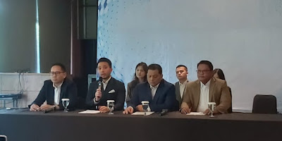 Ⓒ Hak cipta foto di atas dikembalikan sesungguhnya kepada sang pemilik foto Ⓒ Hak cipta foto di atas dikembalikan sesungguhnya kepada pemilik foto