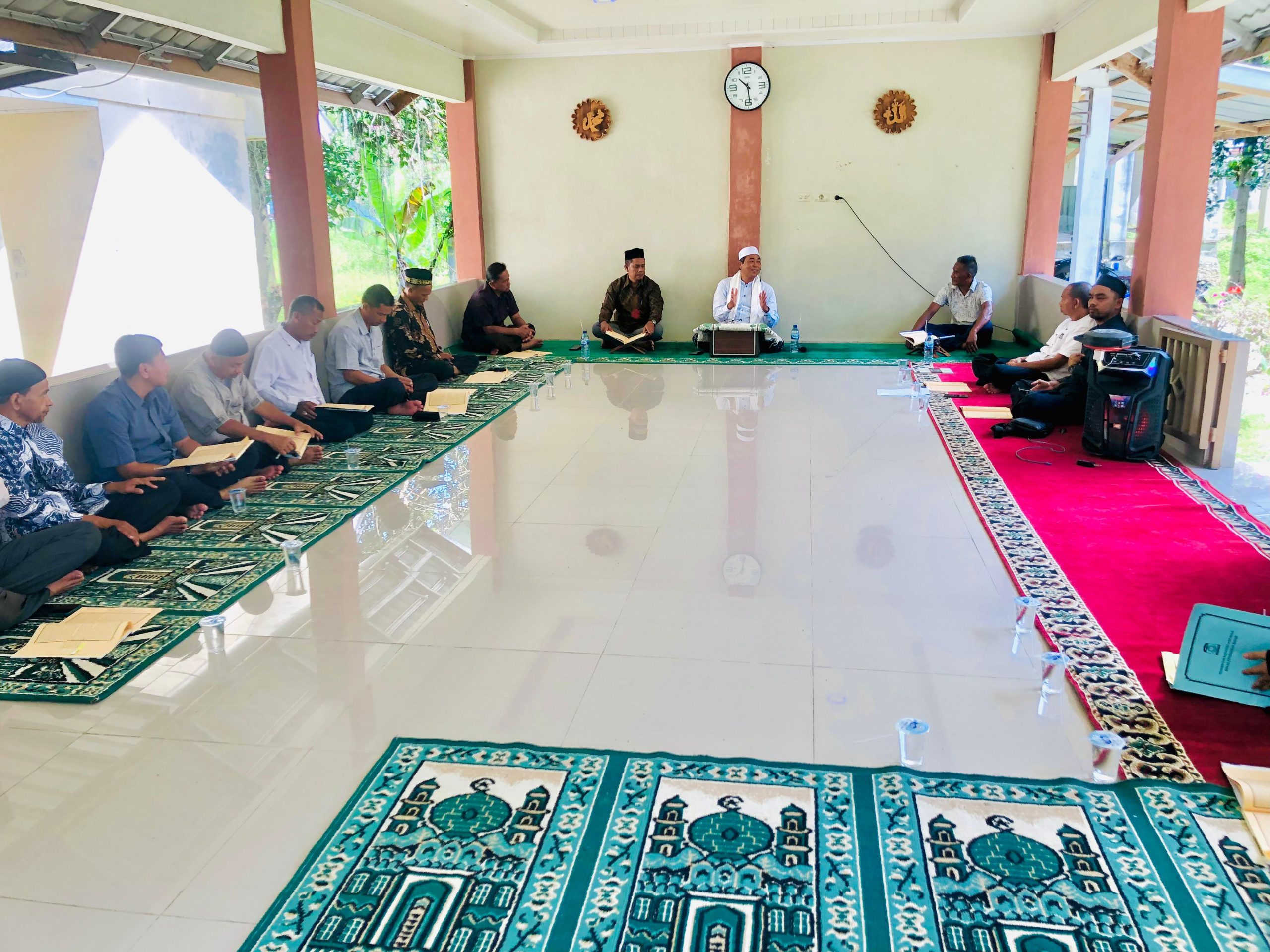 Kadisdik Dayah Aceh Besar Ajak Dalami Ilmu Agama Lewat Pengajian Rutin
