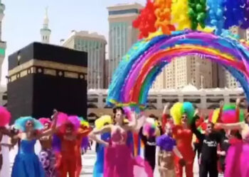 Heboh Video Ka'bah Dikelilingi Simbol LGBT, Netizen Serukan Report Akun Pixel HELPER