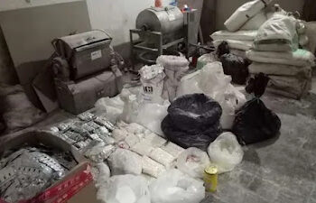 Polisi Gagalkan Peredaran 50 Kg Sabu dalam Kemasan Teh di Balikpapan