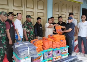 Pemkab Aceh Tamiang Salurkan Bantuan Masa Panik untuk Korban Kebakaran Tualang Baro