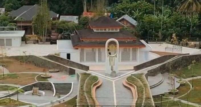 Ⓒ Hak cipta foto di atas dikembalikan sesungguhnya kepada pemilik foto